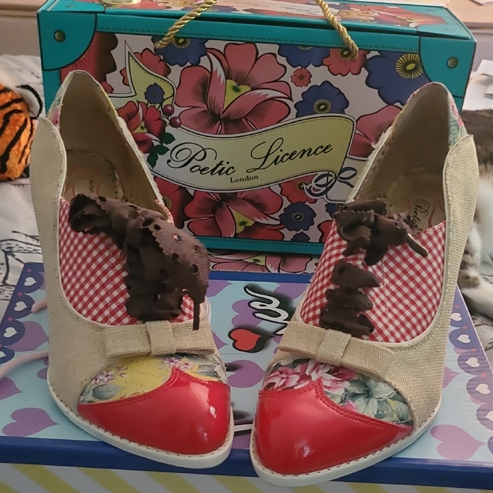 Poetic License Red and Cream Heels with Vintage Charm